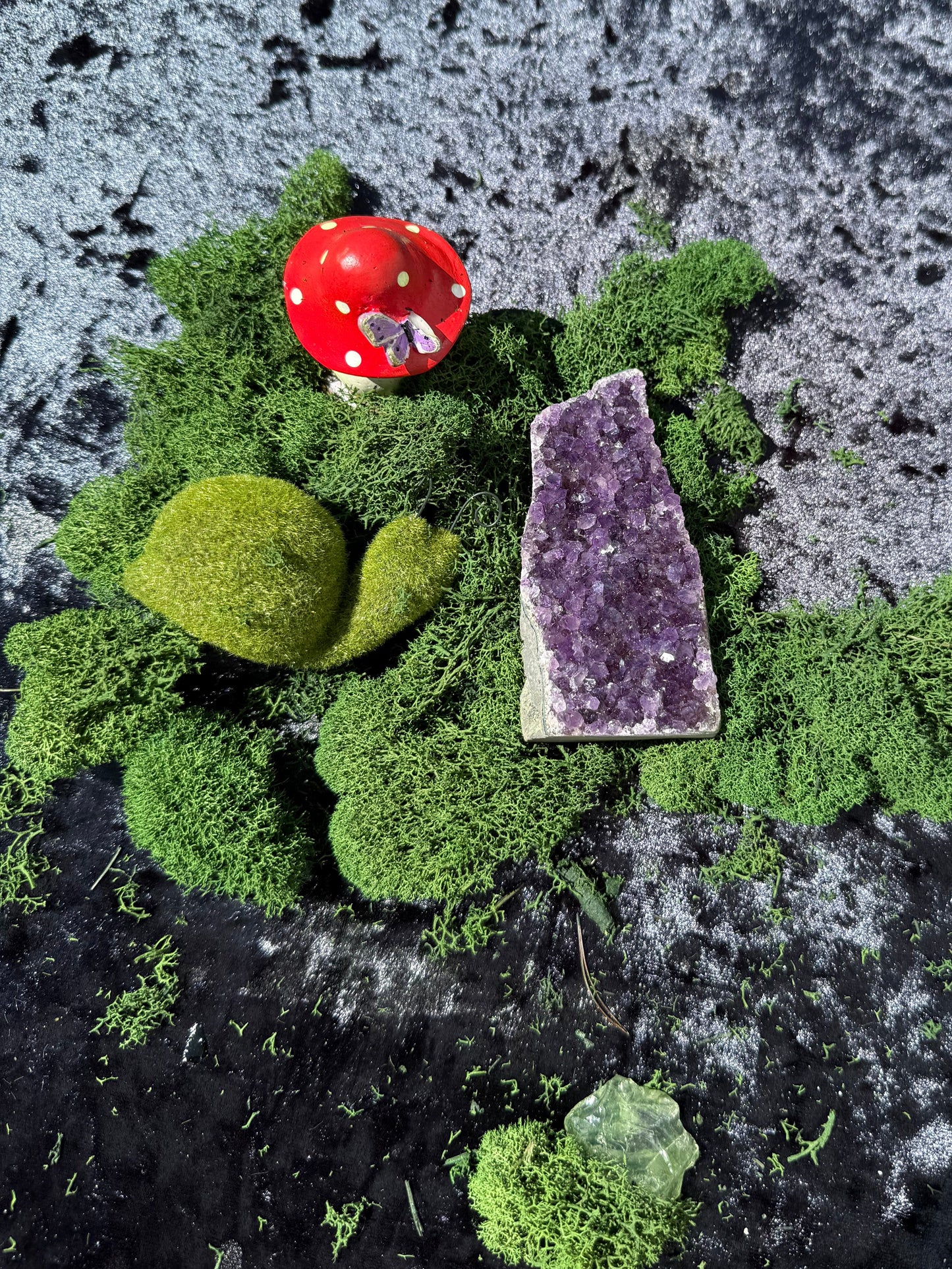 π Mini Amethyst Cathedral